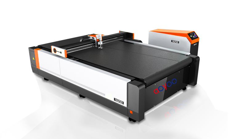 printed clothing cutting machine!